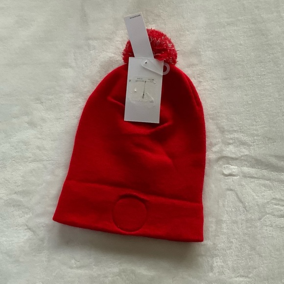 Converse All Star Chuck Taylor Youth Reflective Pom Pom Beanie Hat - Picture 3 of 8